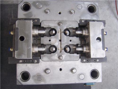 科翔模具告訴您，如何提高模具零配件加工質(zhì)量？